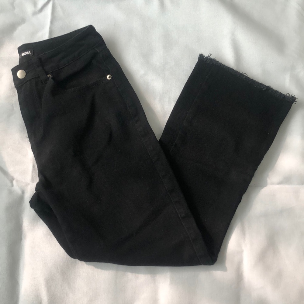 Fashion Nova Black Cropped Denim